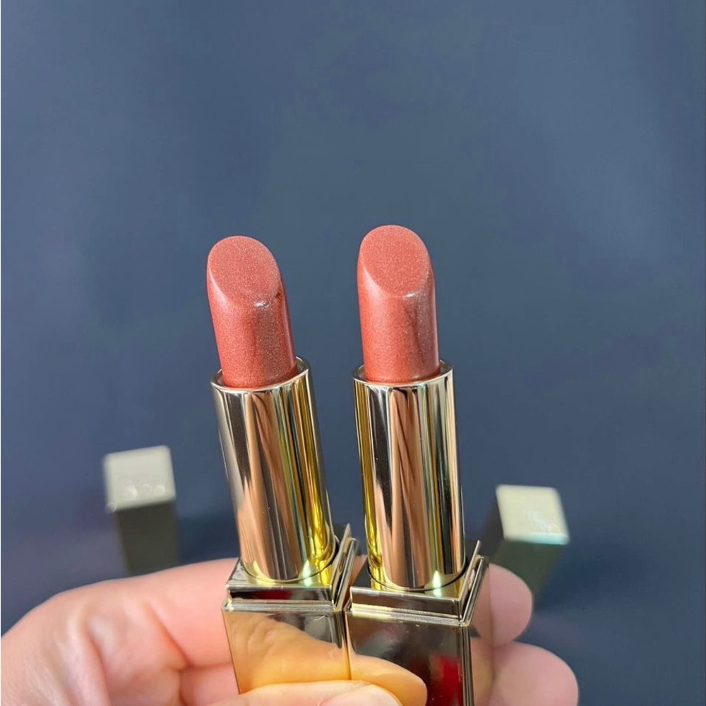 Estée Lauder Lipstick Sultry Bronze Lot of 2
